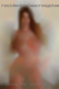 Looking for an intelligent lady Wichita.